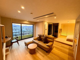 桜の間　部屋全体