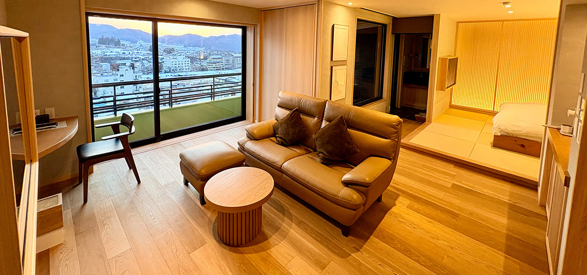 SAKURA Deluxe Western room with open-air bath